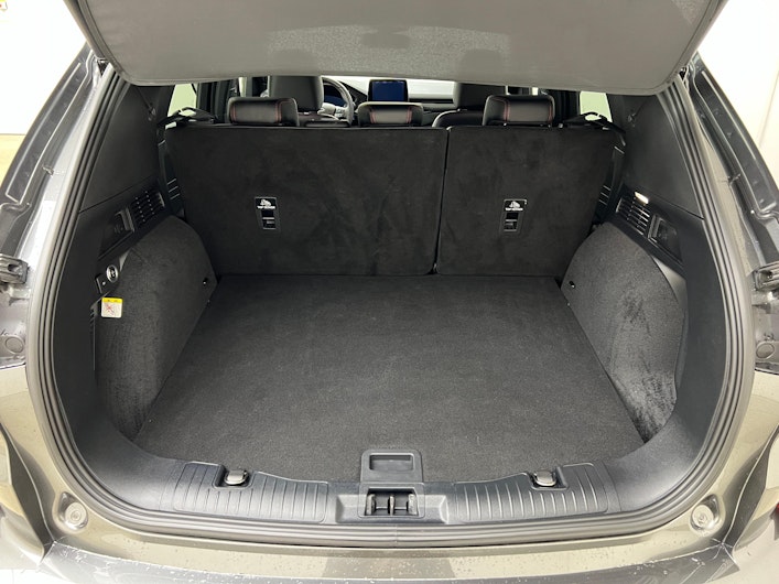 Vehicle image FORD KUGA