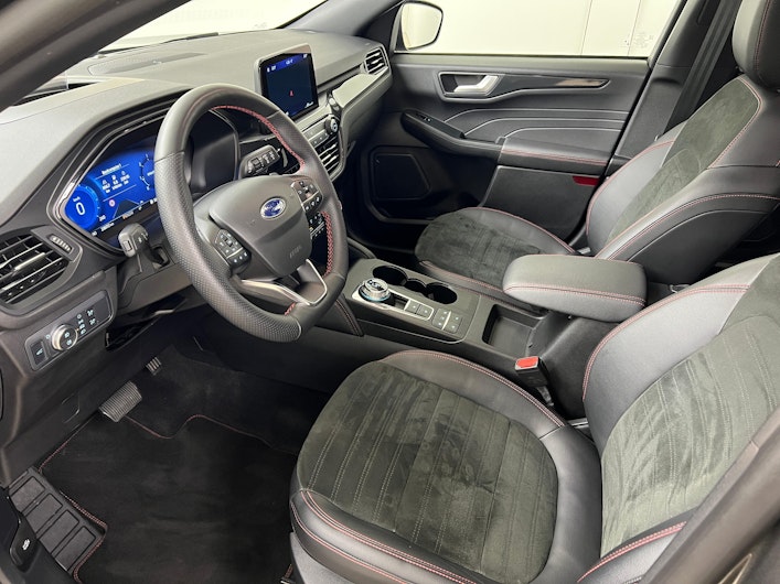 Vehicle image FORD KUGA