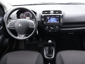 Vehicle image MITSUBISHI Space Star 1.2 MIVEC Inform