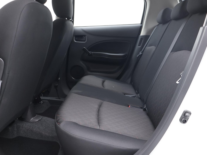 Vehicle image MITSUBISHI SPACE STAR