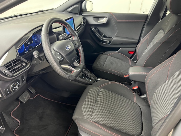 Vehicle image FORD PUMA