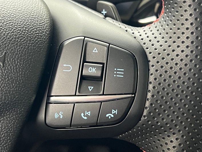 Vehicle image FORD PUMA