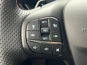 Vehicle image FORD Puma 1.0 EcoB Hybrid 155 ST-Line