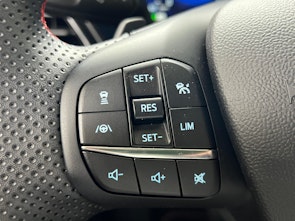 Vehicle image FORD Puma 1.0 EcoB Hybrid 155 ST-Line