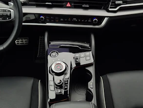 https://vehicle.imgix.net/4046621/89456101-df59-4331-9210-1740d028eca3.jpg