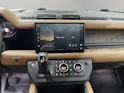 Land Rover Defender 110 3.0 D I6 300 X-Dynamic HSE