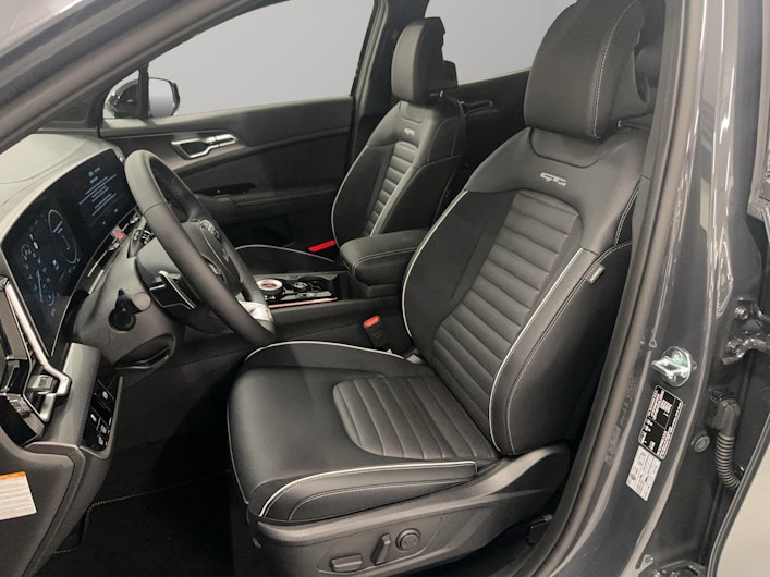 Vehicle image KIA SPORTAGE