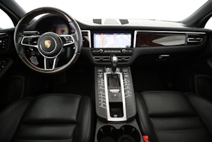 Vehicle image PORSCHE Macan 3.0 V6 S