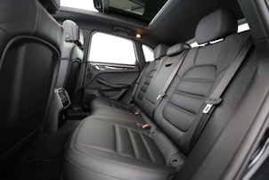 Vehicle image PORSCHE Macan 3.0 V6 S