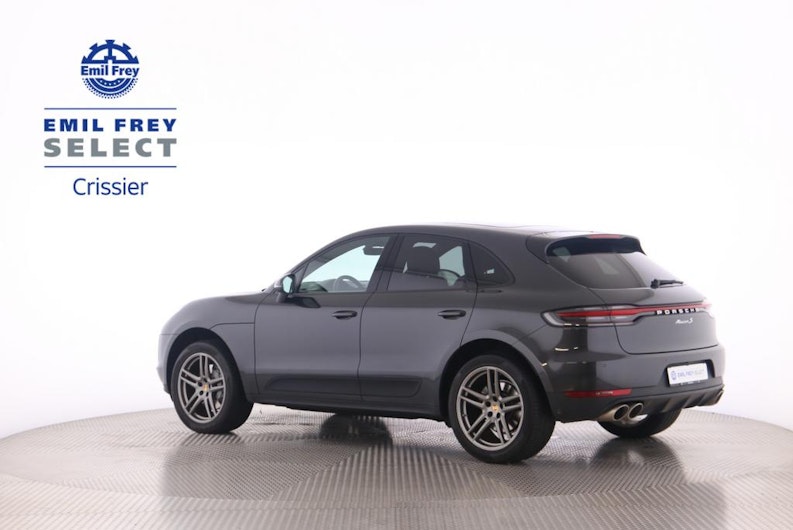 Vehicle image PORSCHE MACAN