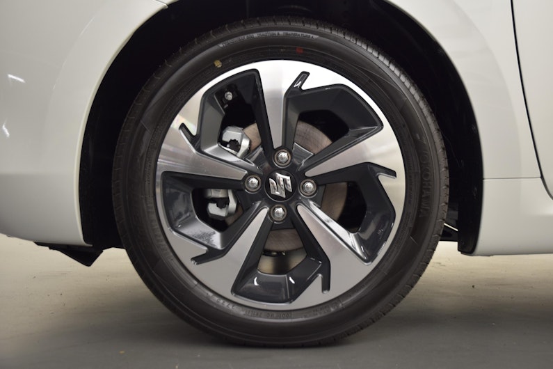 Vehicle image SUZUKI SWIFT