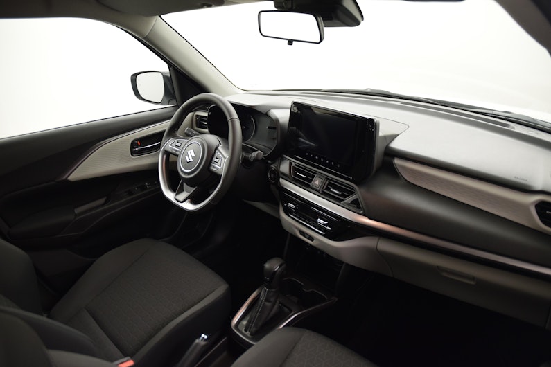 Vehicle image SUZUKI SWIFT