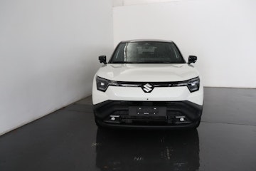 Vehicle image SUZUKI e Vitara Compact Top 4x4