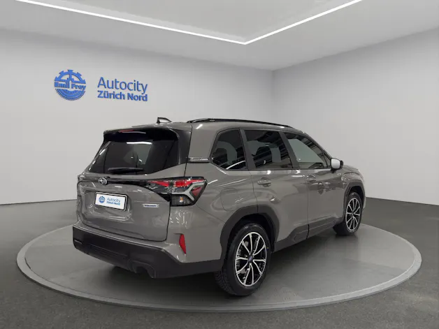 Subaru Forester Station 2.0i e-Boxer Luxury