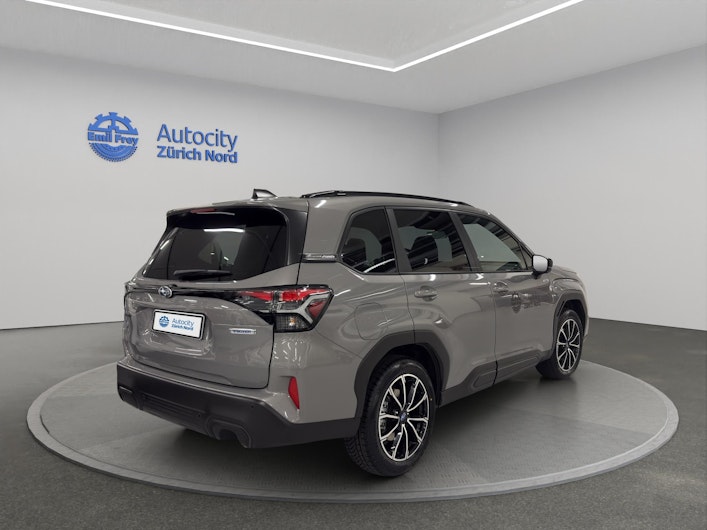 Vehicle image SUBARU FORESTER