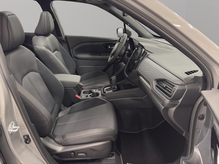 Vehicle image SUBARU FORESTER