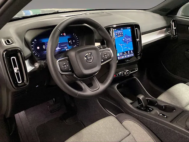 Volvo XC40 2.0 B3 MH XCITE