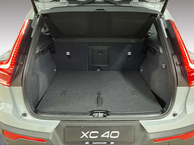 Volvo XC40 2.0 B3 MH XCITE