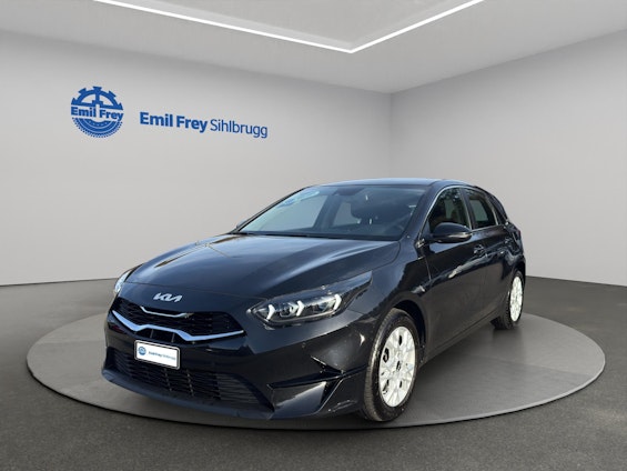 First vehicle image First vehicle image