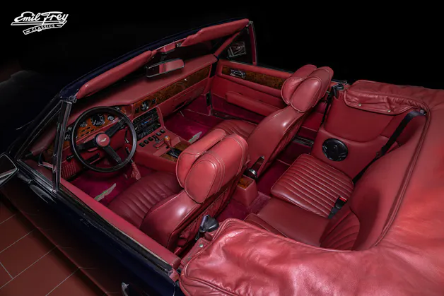 Aston Martin Volante