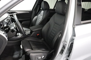 Vehicle image BMW X3 30i xDrive SAG