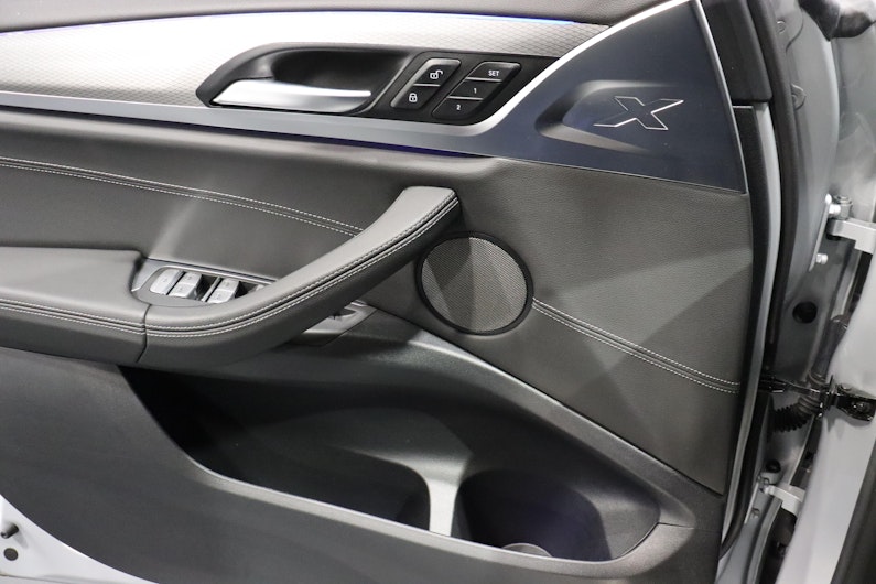 Vehicle image BMW X3