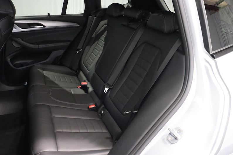 Vehicle image BMW X3