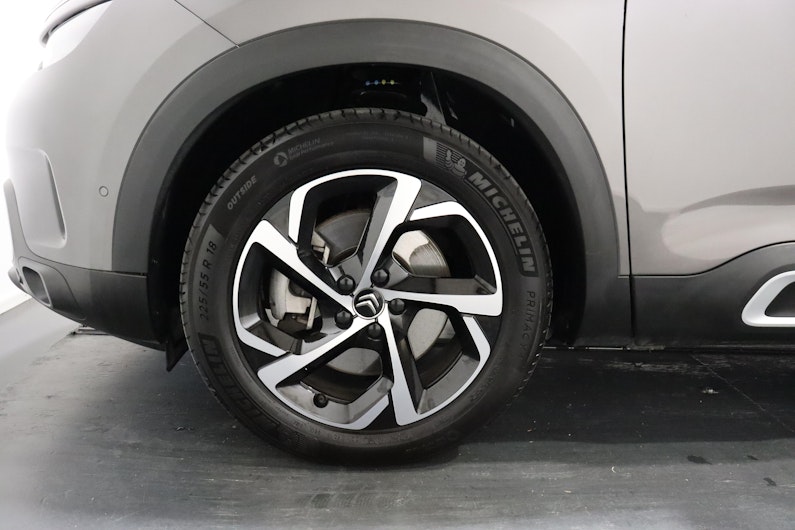Vehicle image CITROEN C5 AIRCROSS