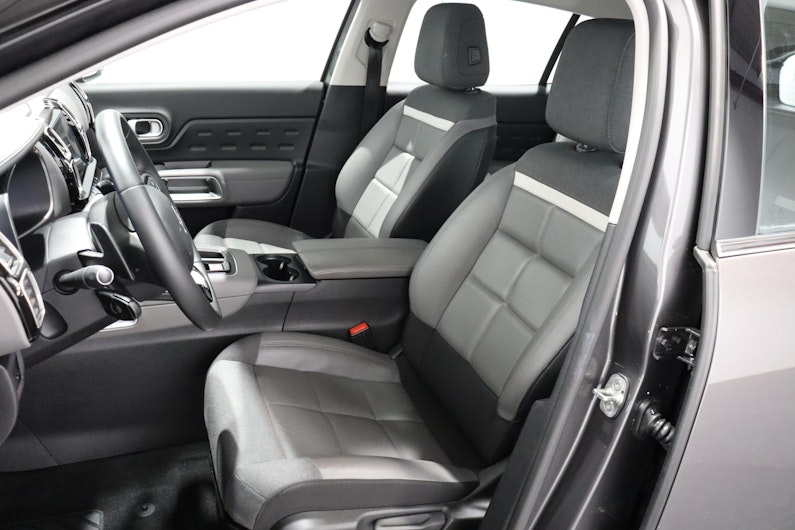 Vehicle image CITROEN C5 AIRCROSS