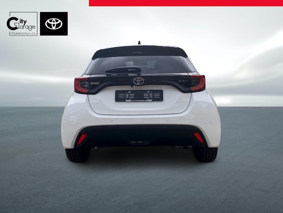 Vehicle image 8 Vehicle image 8