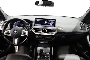 Vehicle image BMW X3 30e xDrive SAG