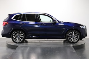Vehicle image BMW X3 30e xDrive SAG