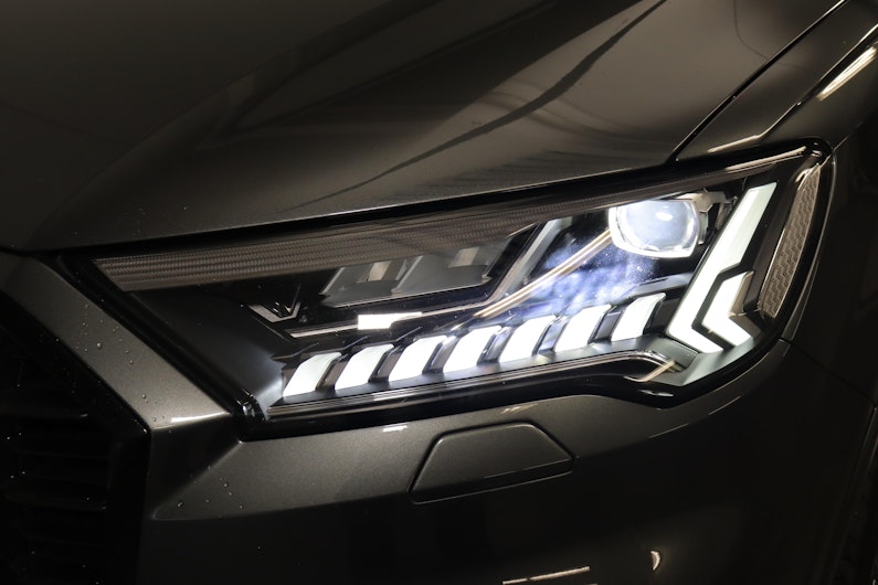 Vehicle image AUDI Q7