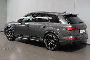 Fahrzeugbild AUDI Q7 3.0 55 TFSI S Line quattro T-Tronic