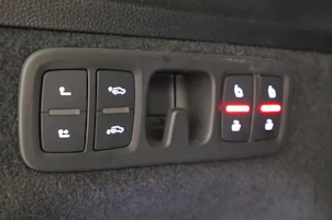 Fahrzeugbild AUDI Q7 3.0 55 TFSI S Line quattro T-Tronic