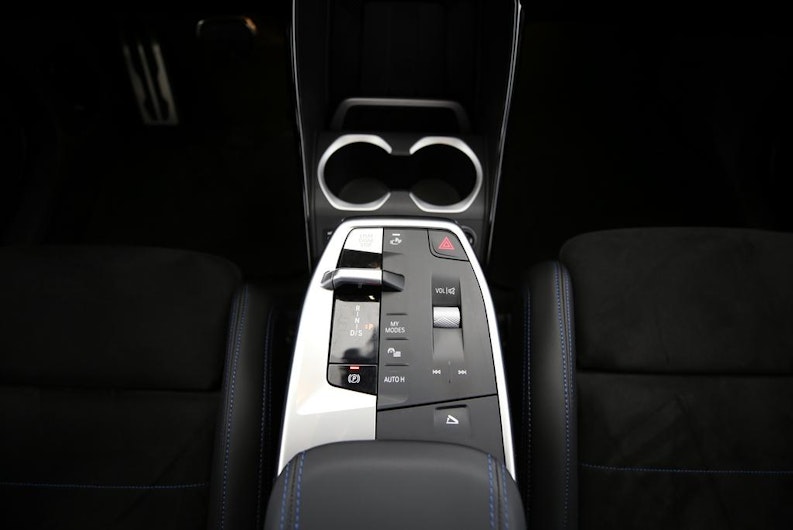 Vehicle image BMW X2