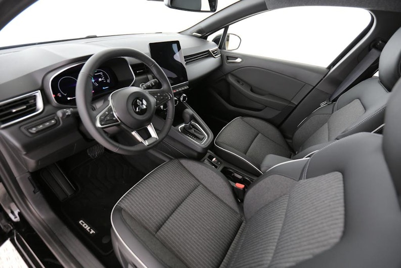 Vehicle image MITSUBISHI COLT