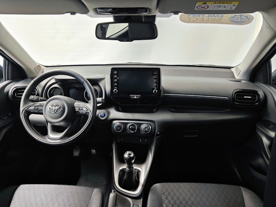 Vehicle image 6 Vehicle image 6