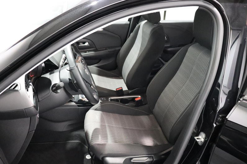 Vehicle image OPEL CORSA