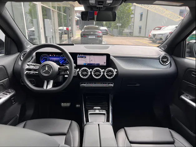 Mercedes-Benz EQA 350 Excellence AMG Line 4matic