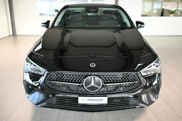 Mercedes-Benz CLA 180 Progressive