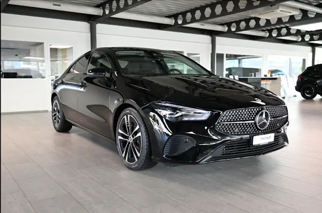 Mercedes-Benz CLA 180 Progressive