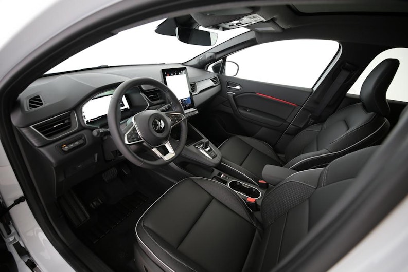 Vehicle image MITSUBISHI GRANDIS