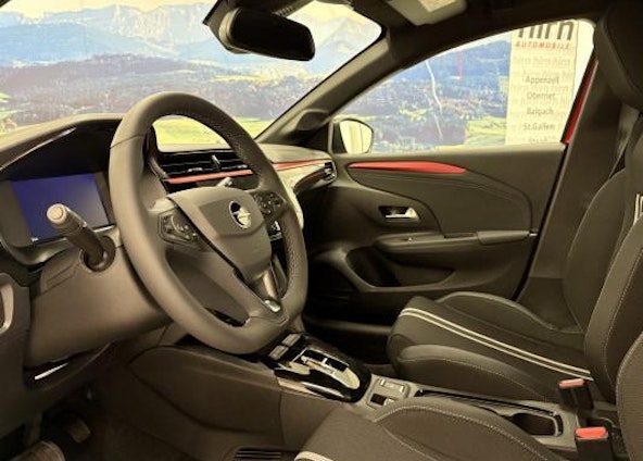 Vehicle image 4 Vehicle image 4