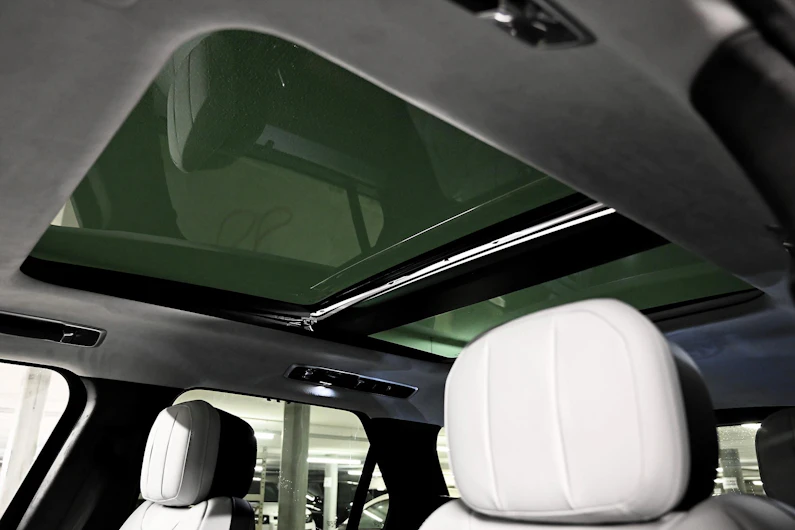 Fahrzeugbild LAND ROVER RANGE ROVER SPORT