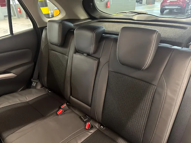 Suzuki S-Cross 1.4 T Compact Top Hybrid 4x4