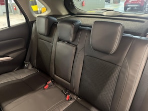 Vehicle image SUZUKI S-Cross 1.4 T Compact Top Hybrid 4x4