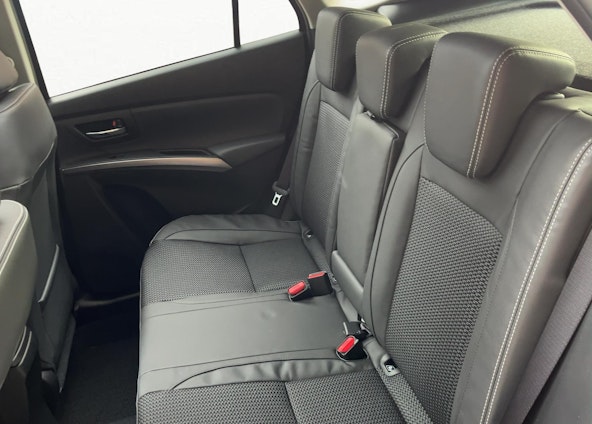 Vehicle image 10 Vehicle image 10