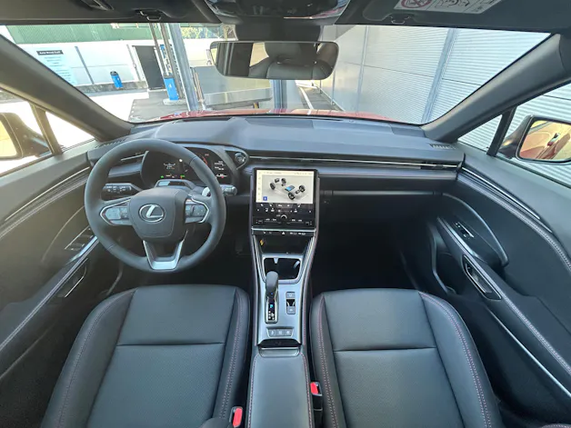 Lexus LBX 1.5 Hybrid Emotion AWD