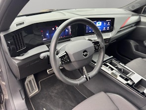 Vehicle image OPEL Astra 1.2 T 130 Swiss Plus